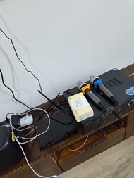 卡拉OK音響組合連咪高峰及喇叭