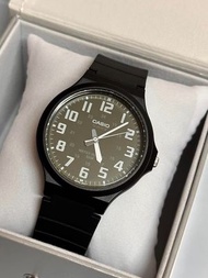 卡西歐 CASIO Vintage MW240 MW-240 MW-240-3 MW-240-3B 手錶 錶 手表 表 電子錶 男裝錶 男裝表 女裝錶 女裝表 情侶錶 情侶表 平行進口貨品