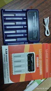 3.7v電池4節充電器(3.7V Battery Charger for 4 Cells)