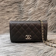 Chanel AP3336 黑色 荔枝皮 金釦 琺瑯 水鑽 雙C Woc 錢包 鍊子錢包 斜背包 肩背包