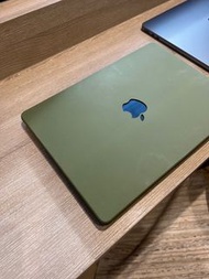 全新Macbook Pro 14” 墨綠色磨砂保護殼