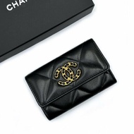 CHANEL 19 口蓋卡包