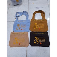 Temple accessories women's calligraphy bag size 38*38