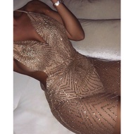 9yYr Perspektif Kelab Malam Panas Baru Sling SeksiVKolar, Belakang, Percikan Emas Pakaian