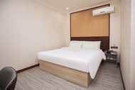 Qingmu Hotel (Changzhou Hongyang Plaza Jingchuan Park Branch)