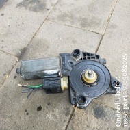 Mercedes C230 W203 Rear Right Window Motor A203820304