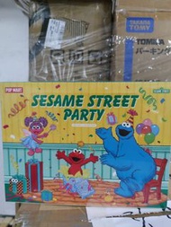 POP月MART Sesame street party 芝麻街盒蛋 原box 12