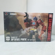 Flame Toys Transformers Optimus Prime G1 Ver