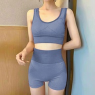 Women's sports aerobic yoga gym clothes include bra with padding and multi-colored stretch knittedSh