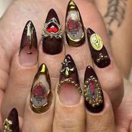 24pcs Vintage Baroque Nails Translucent Velvet Roses, 3D Heart Rhinestone Lily Patterns. Medium-Long