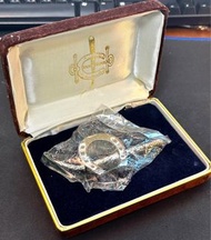 英皇御準香港賽馬會 刀架 全新連盒 香港賽馬會