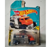 HotWheels Fast Gassin Union 76