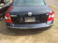 福斯 VW PASSAT B5.5 零件車報廢車拆賣 後視鏡儀表板鋁圈方向盤保桿尾燈引擎蓋大燈座椅發電機壓縮機音響冷氣