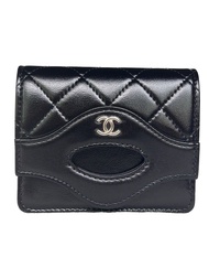 Chanel 24S 31 Bag 卡包 (AP3654/黑/淡金/油蠟皮/牛皮/卡包/零錢包/平行輸入)