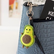 Avocado keychain, crochet toy, cute amigurumi, 针织玩具, 毛線蔬果, 鳄梨钥匙圈, 酪梨鑰匙圈 吊飾 包包掛飾