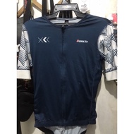 jersey basikal jenama isports