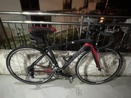 GIANT 碳纖維公路車