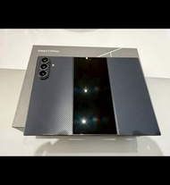 Samsung Galaxy Z Trifold 摺疊手機