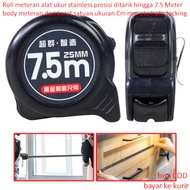 Precision stainless steel measuring tool Roll pulled up to 7.5 meters, body Meter made of rubber, si
