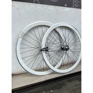 WHEELSET FIXIE WHEEL HUB VUELTA ORIGINAL FACTORY ALLOY CHROME SILVER WHITE 700C BLACK SPOKES DOLTRAP