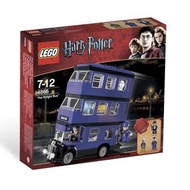 LEGO 4866 - THE KNIGHT BUS