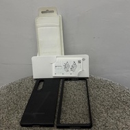 Case Samsung Z Fold 3 Carbon Bekas