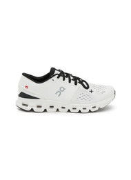 ON CLOUD X 4 LOW TOP WOMEN'S SNEAKERS