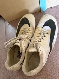 Nike 釘鞋