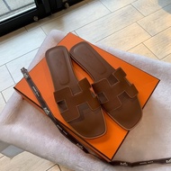 Hermès Oran H字小牛皮拖鞋 40（金棕色）