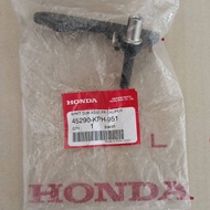 Front Brake Caliper Bracket Wave100S Z Wave125R S X Wave 125i (Carburetor Model) Genuine Honda 45290