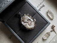 白粉色幽靈水晶吊墜 白銅