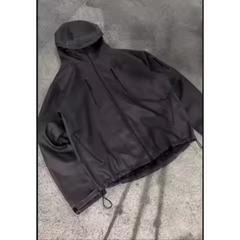 Unisex Clothing Protective Cover, Color-Changing Temperature Sensitive Waterproof Jacket Material