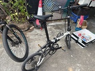 摺疊單車