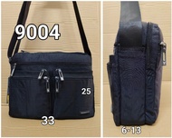 กระเป๋าสะพายข้างใบใหญ่ TOUGH แท้ รหัส F9004# ผ้าไนลอน ผ้า2ชั้น มี8ซิป สีดำ ขนาด34x26.5x8.5cm เบา กัน