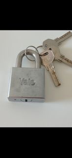 新居禮物  家居防盜  YALE  50MM 鐵閘鎖 捲閘鎖  大閘鎖  大門鎖  配備3條原裝電腦鎖匙  高度保安 安全可靠  全新 未用過