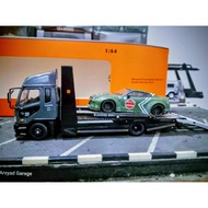 Diecast GCD Mitsubishi Fuso Fighter 1024 2017 Double Decl Tow Truck Grey