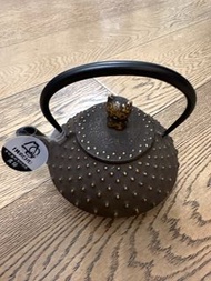 Sanrio IWACHU hello kitty iron teapot 岩鑄鐵器茶壼