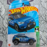 HotWheels Volvo XC40