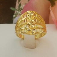 916 Gold Flower Rhombus Ring