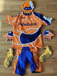 荷蘭TEAM RABOBANK COLNAGO AGU車衣褲布帽手套車襪組