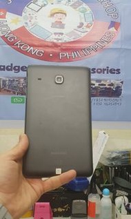 Samsung Galaxy Tab E.  32gb w sim