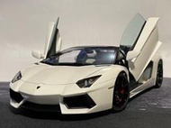 【AUTOart】Lamborghini Aventador LP700-4 Roadster 1:18 模型車