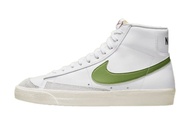 Nike mens Blazer Mid 77
