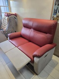 紅色電動按摩梳化