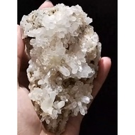 Quartz crystal