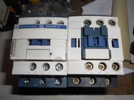 SCHNEIDER施耐德LC1D09 LC1D096 LC1D12 LC1D126線圈M7 B7 F7 R7電磁開關