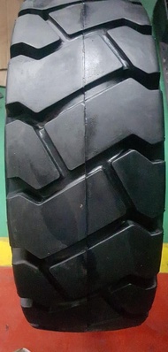 DIAMOND SOLID TIRE Ban Solid/Ban Mati untuk Forklift ukuran 6.50-10