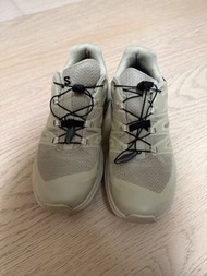 Salomon gortex shoes 行山鞋