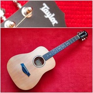 注意內容 美國廠品 Taylor BT1 Baby Taylor Guitar 琴身全長約 34 吋 小童大人都合用木結他 舊弦線