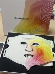 CURRENTBODY Skin 4 IN 1 LED 光療面膜儀